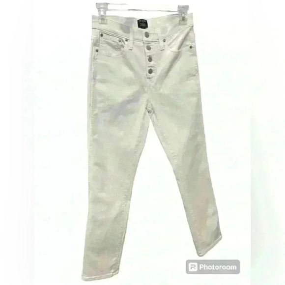 J.CREW Size 26 10" Vintage Straight Jean in White with Button Fly - Picture 1 of 5